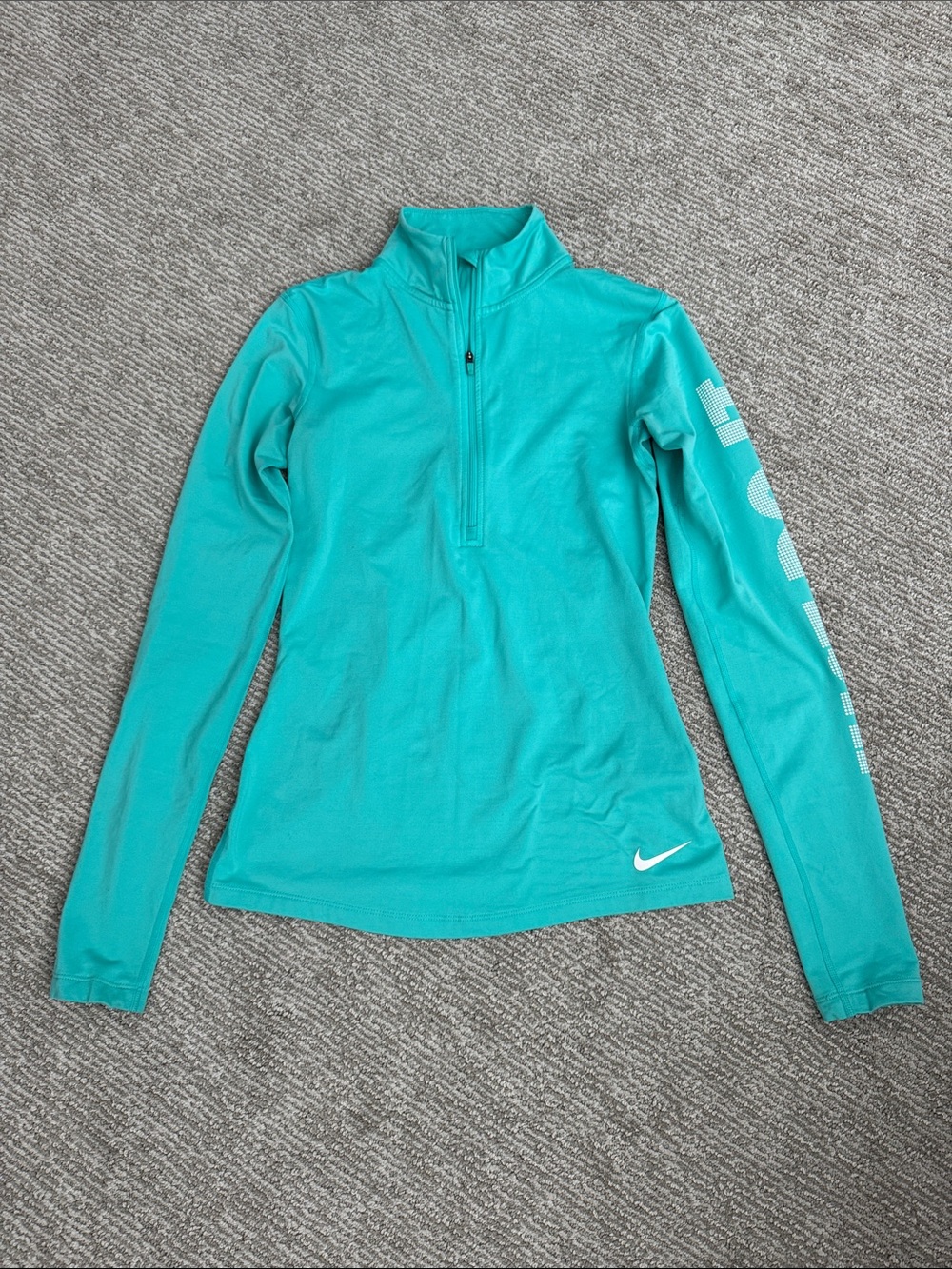 Nike Thermal Long Sleeve Quarter Zip Blue Thumb Hooks
